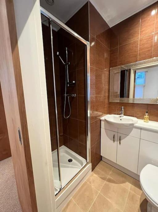 Superb 2Bed/2Bath Flat Waterloo London Leilighet Eksteriør bilde